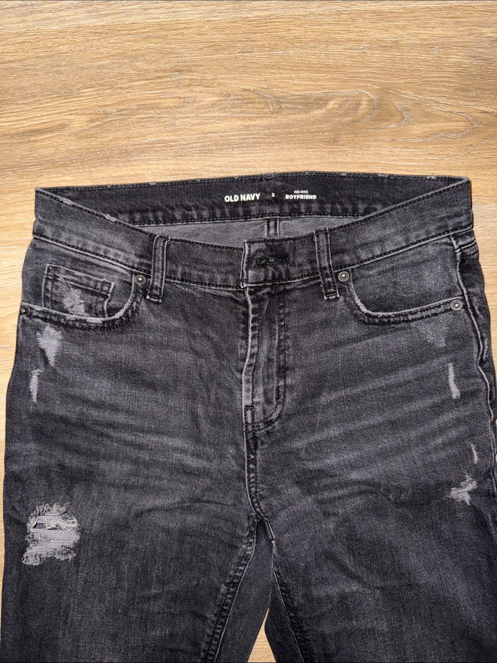Old Navy Mid Rise Boyfriend Jeans